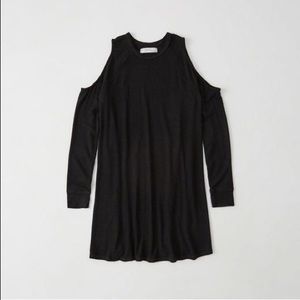Abercrombie& Fitch Cold Shoulder Long Sleeve Shirt
